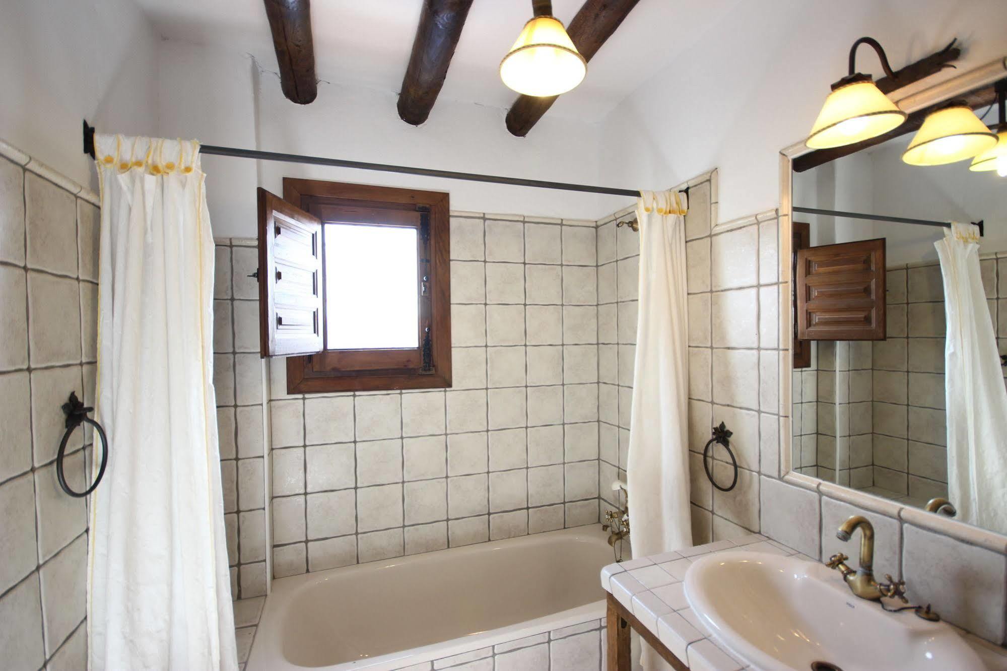 Casas De Cantoblanco Виньуэла Экстерьер фото